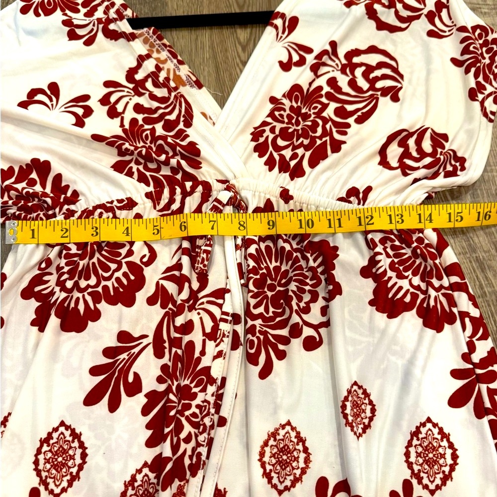 Floral V-Neck Dress in Cream and Brown - Picture 6 of 9